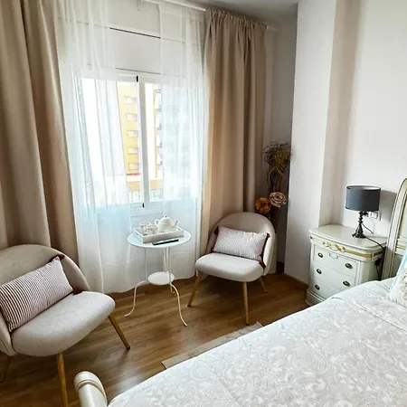Apartmán Playa Fenals Lujo Relax Y Descanso