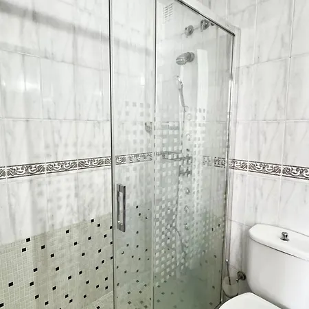 Playa Fenals Apartamento Lujo Para Relax Y Descanso Apartment